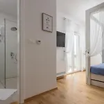 Darina Villa *